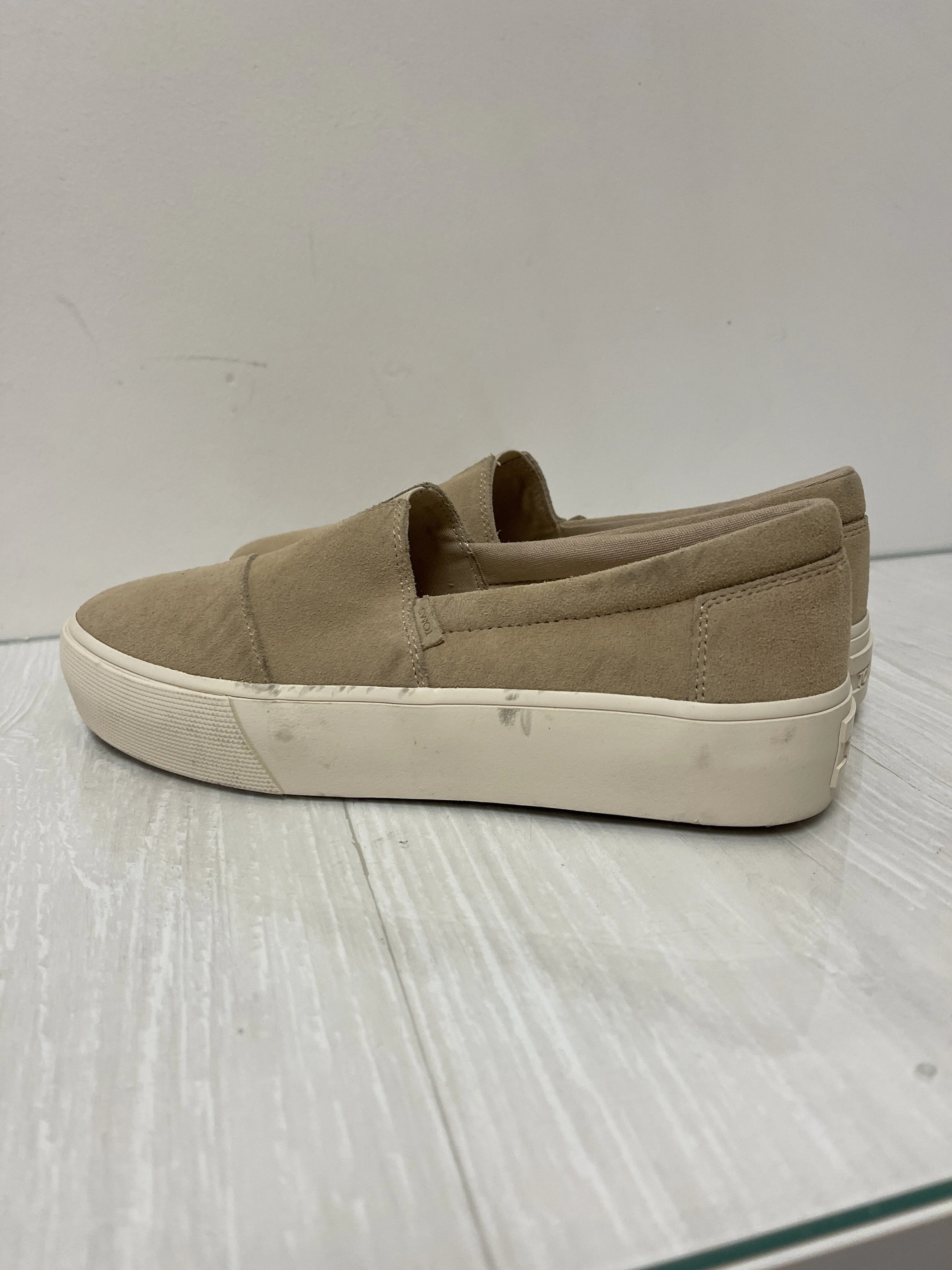 Shoes Flats By Toms  Size: 9.5